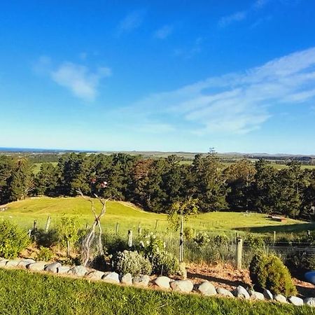 Hill Top Retreat Lower Dashwood 外观 照片